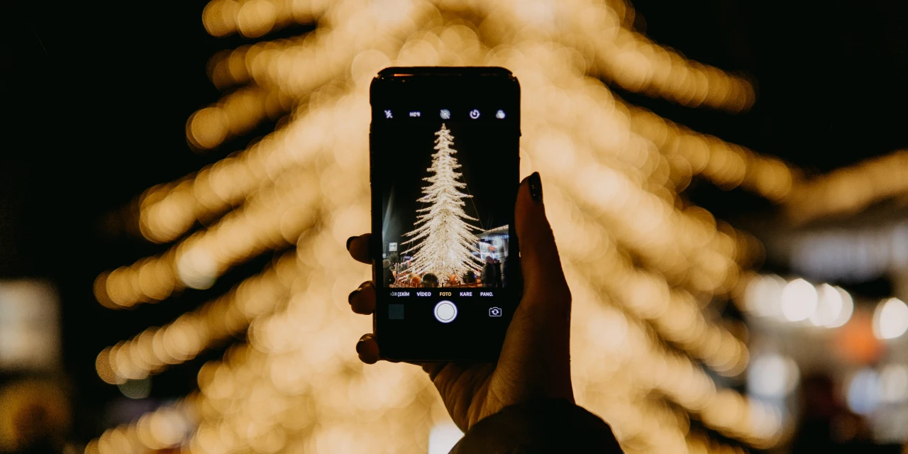 500+ Christmas Hashtags for Your Instagram and TikTok
